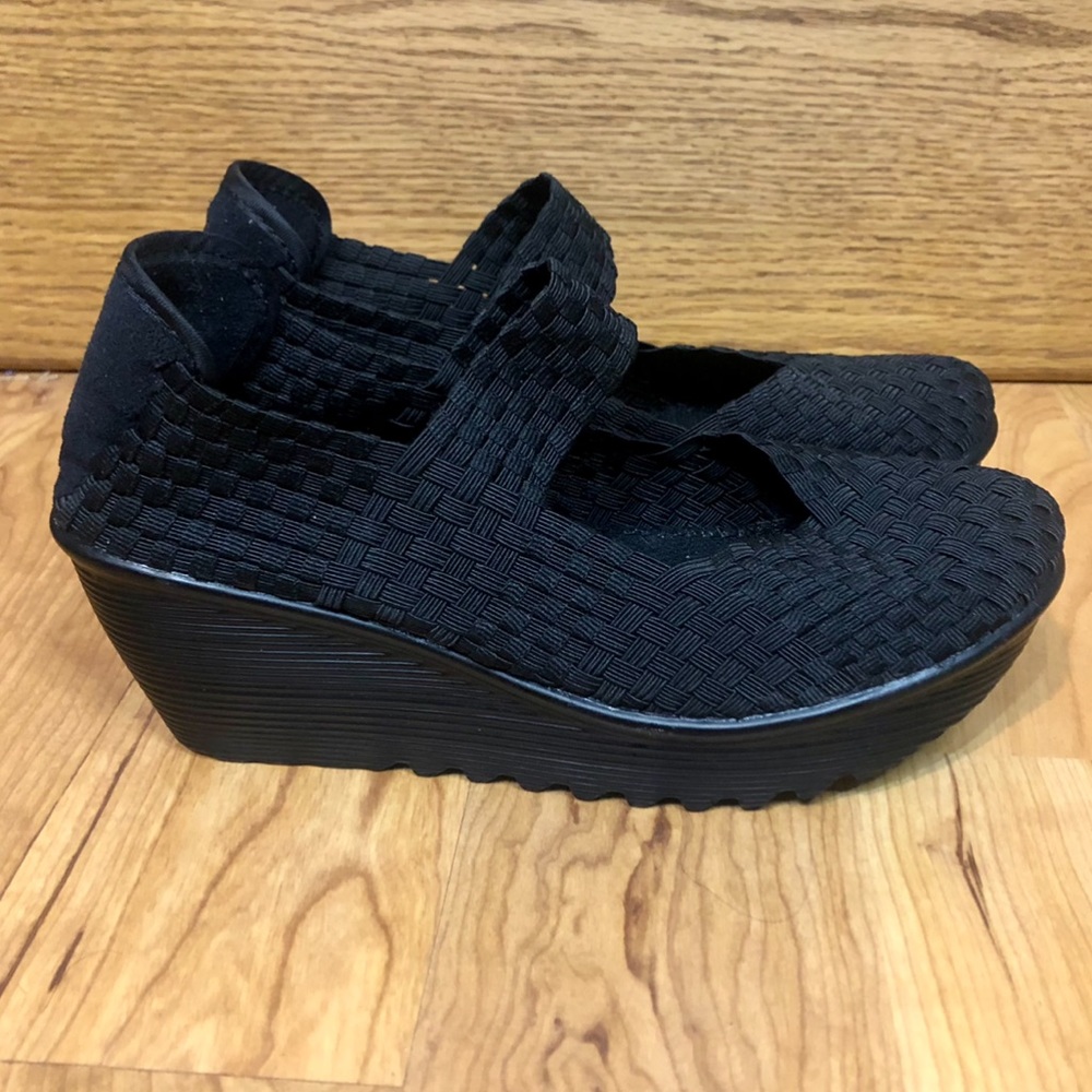 WHITE MT. COMFORTABLE SHOES SZ 8.5